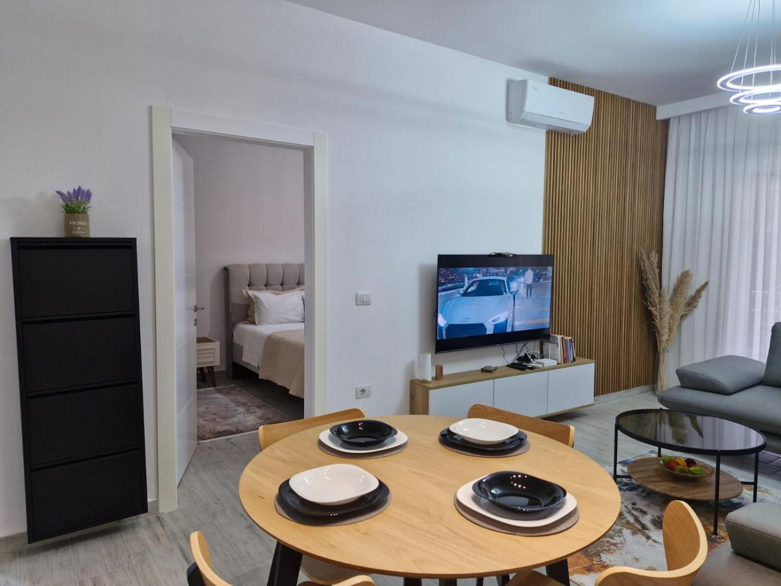 Aurora Qerret Apartament Golem (Tirana)